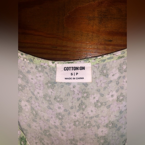 Cotton On Floral Dress - Picture 4 of 6